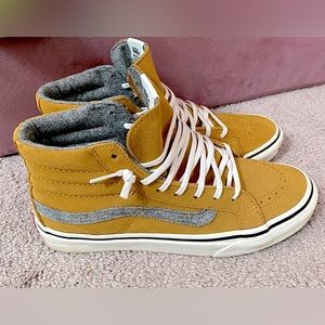 Mustard Suede Felt Lined Hightop Vans - Women’s Size 8 (Men’s Size 6.5)